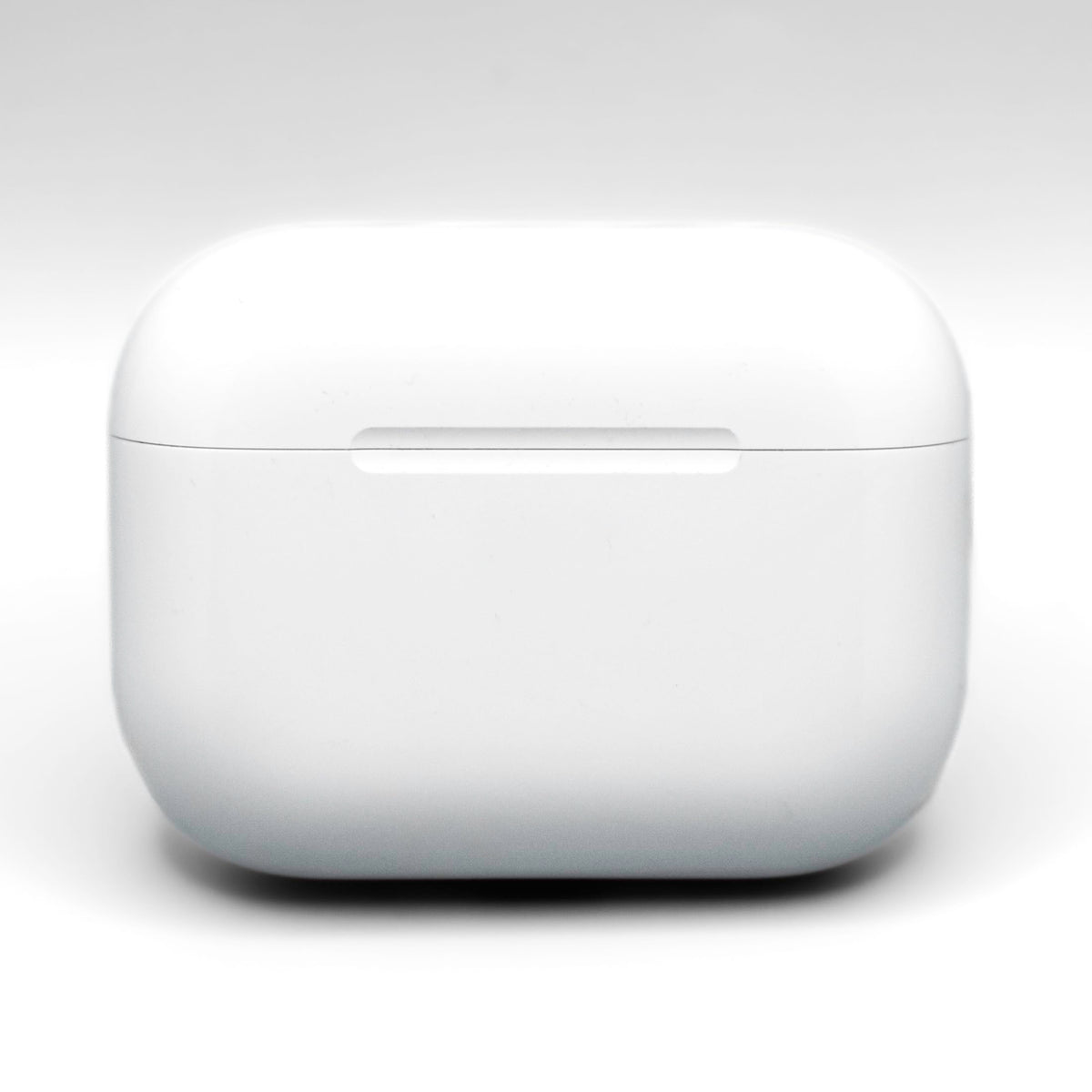 White Replacement Charging Case C56889